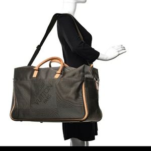 Louis Vuitton duffel bag damier geant souverian terre
